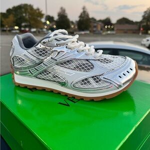 Bottega sneakers